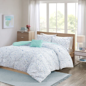 Metallic Printed and Pintucked Duvet Cover Set