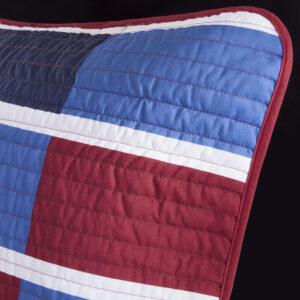 Reversible Quilt Set with Throw Pillow