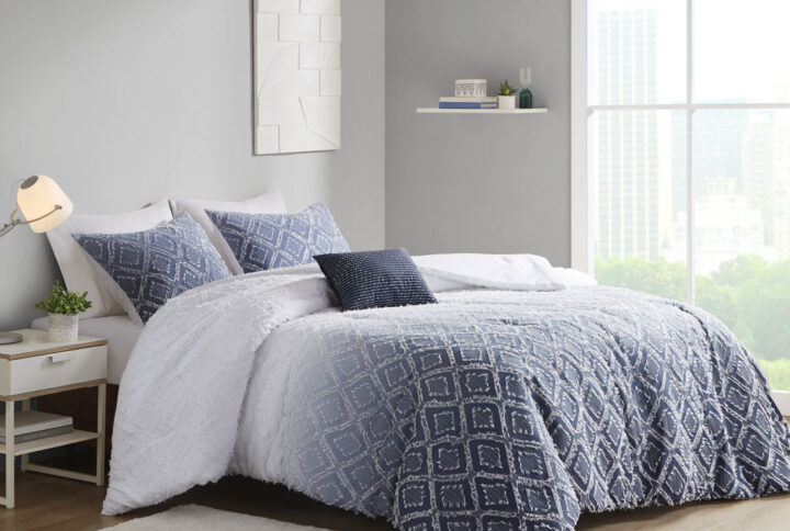 Ombre Printed Clipped Jacquard Comforter Set