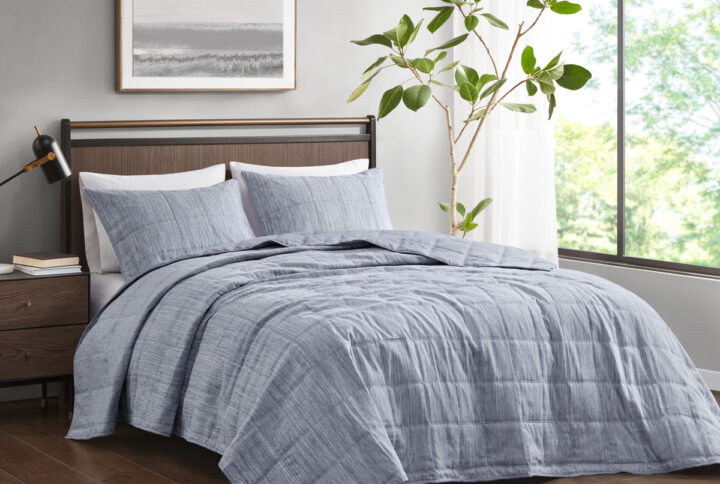 3 Piece Striated Cationic Dyed Oversized Quilt Set