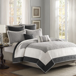 7 Piece Quilt Set with Euro Shams and Throw Pillows