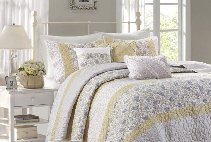 6 Piece Cotton Percale Quilt Set with Throw Pillows