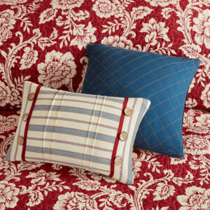 6 Piece Reversible Cotton Twill Quilt Set with Throw Pillows