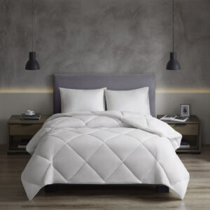 Oversized Down Alt Comforter with HeiQ Smart Temp Treatment