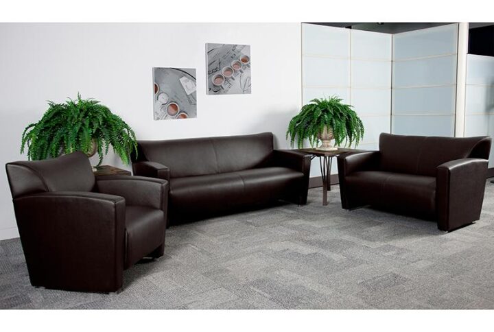 This attractive LeatherSoft reception set will transform your reception area. This set will make an ideal choice in the office and as waiting room seating. The contemporary design of this collection adapts in several different settings. This set features attractive arms and raised aluminum feet. Thanks to a sturdy hardwood frame and brushed aluminum feet