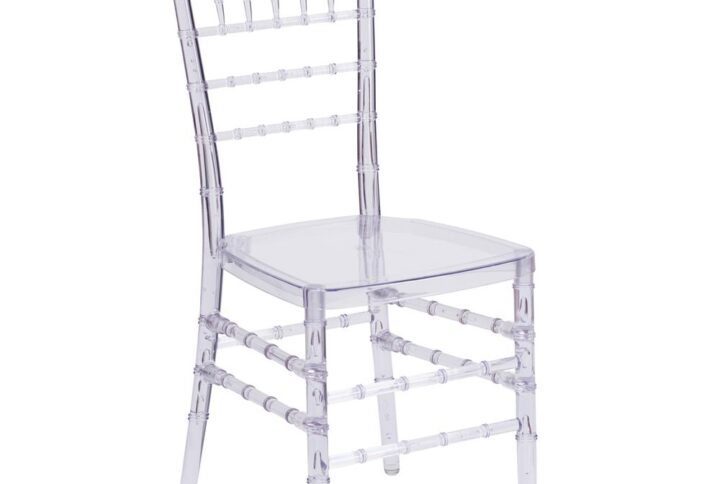 Elegance and sophistication are the hallmarks of the Chiavari style chair which has been used everywhere from Tuscany to the White House and is ideal for weddings