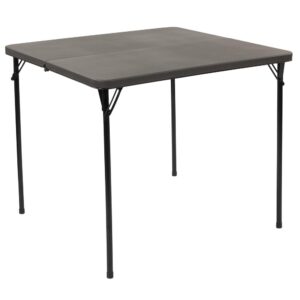 Folding tables are so multi-functional you’ll wonder how you lived without them. This square folding table is beneficial in a multitude of settings that include banquet halls
