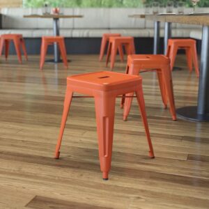 Give your kitchen or dining room an instant revamp when you choose the on-trend square shape of this set of 4 indoor metal kitchen table height stools. The streamlined silhouette of this short bar stool allows it to tuck under your dining room