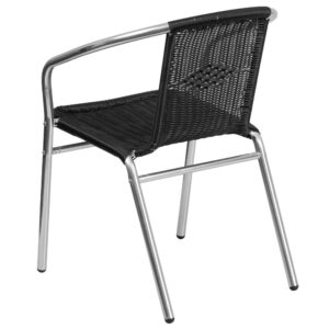aluminum chair features a comfortable