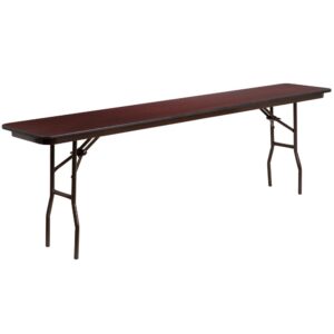 This rectangular wood folding table is beneficial in a multitude of settings that include the classroom