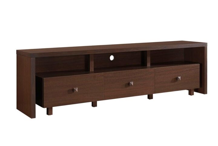 This contemporary and Elegant Techni Mobili TV stand