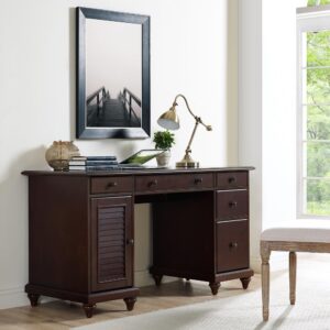 Classic multi-functional design and ample storage are hallmarks of the Palmetto Computer Desk. Featuring a drop-down keyboard tray and a cabinet for your computer tower