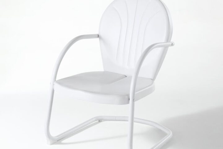 Relax outside on the nostalgically inspired Griffith Chair. Designed to withstand the hottest of summer days