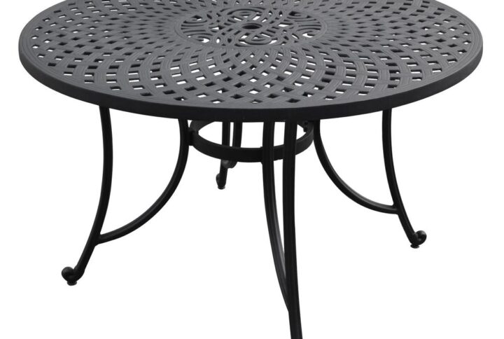 Relax and enjoy a meal under the stars with the Sedona Dining Table. Crafted from sturdy cast-aluminum with a powder-coated finish