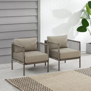 this patio set is sleek and breezy. The thick