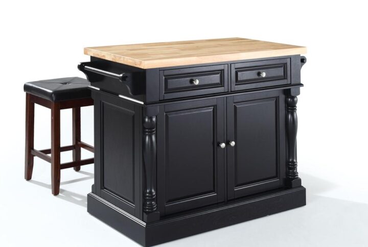 Enduring style and classic function are the hallmarks of the Oxford 3pc Kitchen Island Set. Designed for longevity