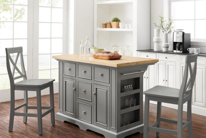 The Julia 3pc Kitchen Island Set offers space for food prep