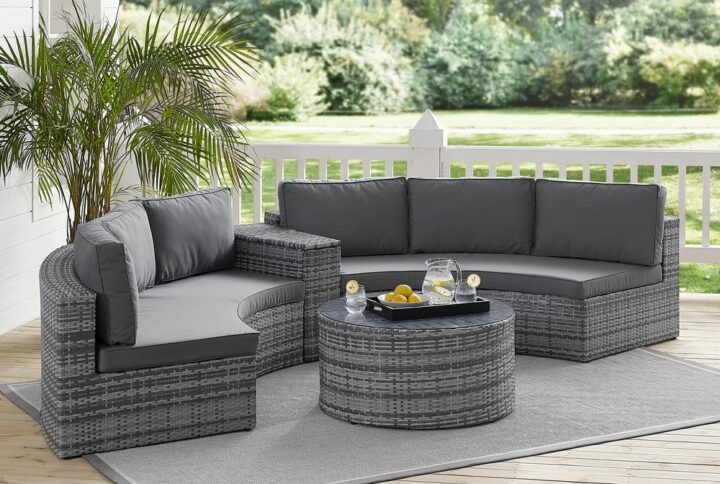 The Catalina 4pc Sectional Set transforms any outdoor space into the ultimate backyard retreat. The modular sofas
