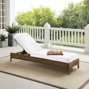 Outdoor relaxation has never looked better than with the Bradenton Chaise Lounge. With a sturdy steel frame wrapped in beautiful all-weather wicker