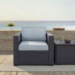 Lounging outdoors gets an upgrade with the Biscayne Outdoor Chair. Stylish and durable