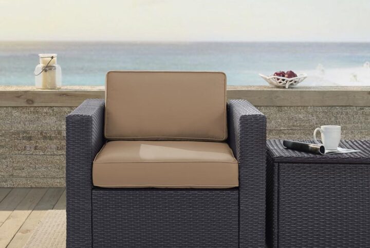Lounging outdoors gets an upgrade with the Biscayne Outdoor Chair. Stylish and durable