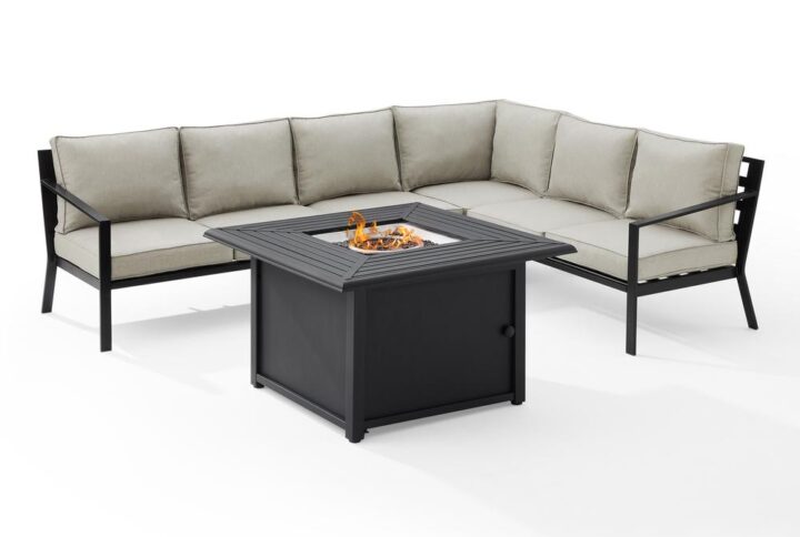 Create an intimate outdoor space with the Clark 5pc Sectional Set. Durable and sleek