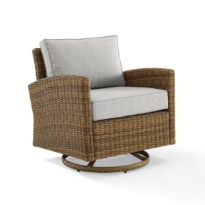 Outdoor lounging gets an upgrade with the Bradenton Swivel Rocker Chair. Featuring a sturdy steel frame wrapped in beautiful resin wicker