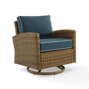 Outdoor lounging gets an upgrade with the Bradenton Swivel Rocker Chair. Featuring a sturdy steel frame wrapped in beautiful resin wicker
