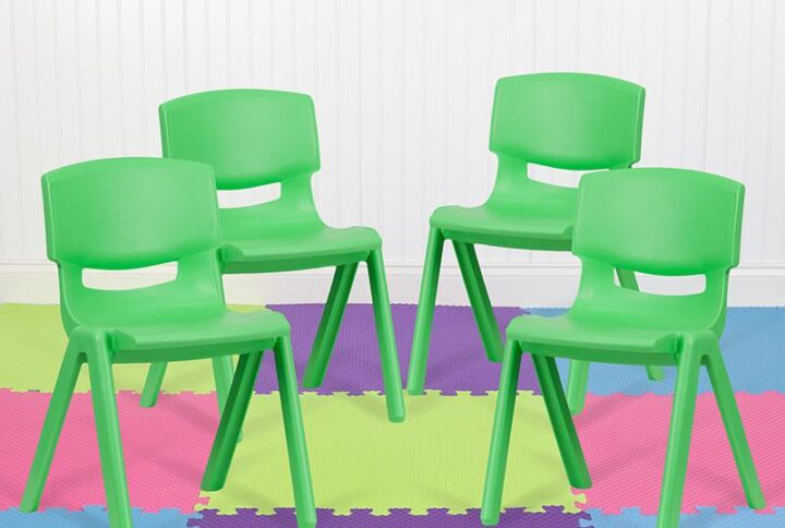 Safeguard your young students with proper classroom chairs that are designed for safety as you provide educational lessons to rambunctious pupils. The one-piece shell chair doesn't have any metal pieces. Boasting a gender-neutral finish