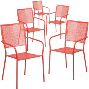 Liven up your decor with this impressively designed chair. Add color and style to your kitchen