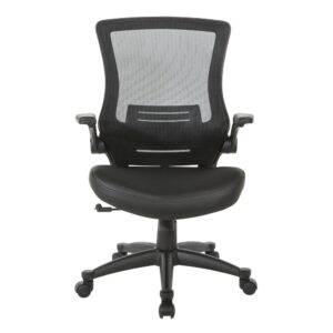 stylish chair to support them throughout the day and the Screen Back Manager's Chair by Work Smart® with faux leather seat and padded PU arms with silver accents is sure to please. This high-style look includes a supple