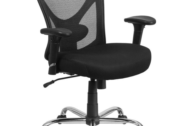 Stay comfortable during those long days at the office with a big and tall desk chair. Designed to support larger and taller body types