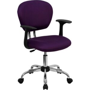 The benefits of a comfortable chair are many and should never be underestimated. This mesh task chair supports you when you're working long hours to get the job done
