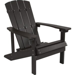 Bring the beach to your home with this colorful Adirondack Chair. This lounger has a wide back