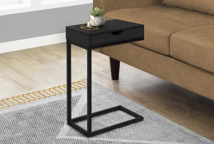 Accent Table