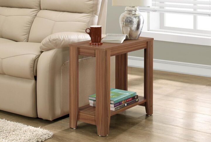 ACCENT TABLE - WALNUT