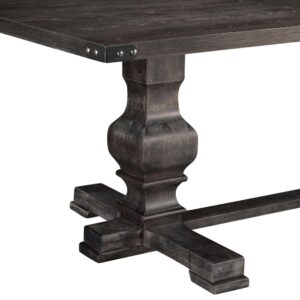 For signature style in the dining room