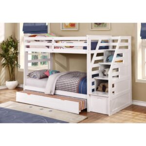a perfect combination to any children’s bedroom. This delightful bed is made of a solid wood construction made to last for years to come