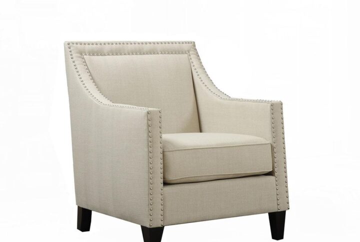 The charismatic Bridgehampton Accent chair boasts a refreshing combination of contemporary design with a touch of vintage flare. Its clean lines