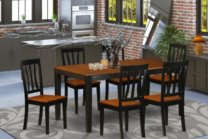 an ideal table set for fancy luncheons or Christmas dinners! With ample seating space