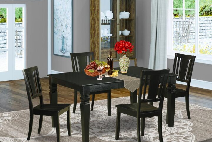 With a durable and easy-to-maintain rectangular table and chairs