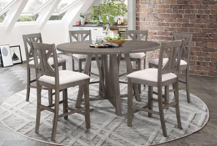 Create a put-together dining space that exudes classic country vibes. This counter height stool is beautifully designed with rich