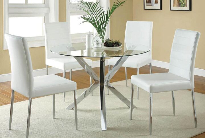 Clean lines enhance the modern aura of this everyday dining side chair. Beautifully appointed