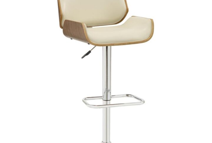 This fabulous recreational bar stool adds a comfy