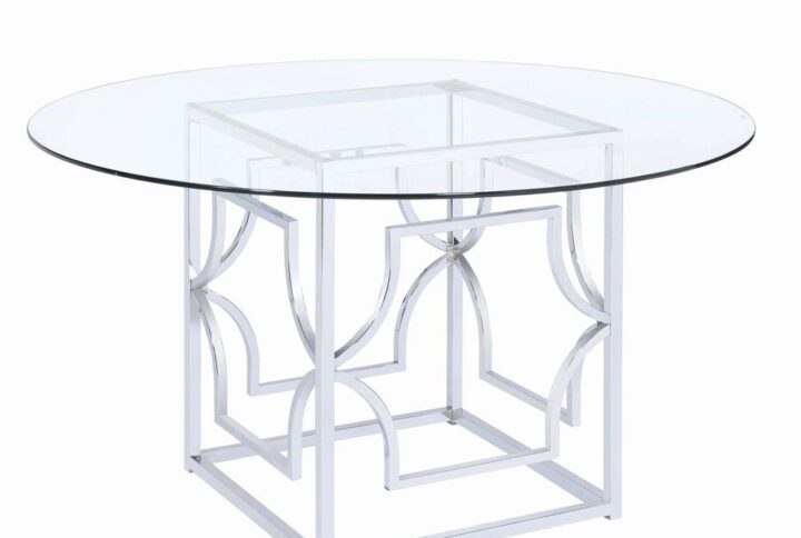 Add a beautiful visual to a dining room with this stunning dining table base. Traditional in style