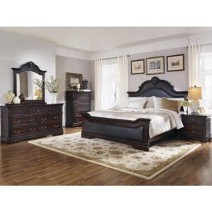the headboard from this traditional queen bed is full of curves. With a bold