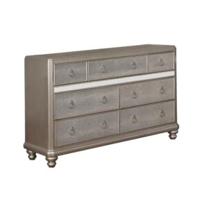 opulent glamour. This dresser makes for an exquisitely elegant enhancement to your everyday routine. Gorgeous and glam