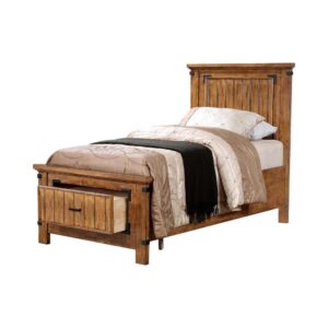 The Brenner collection features this bed inspired by the countryside. It has crisp