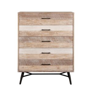 felt-lined drawers make this wooden bedroom chest ideal for storing even the most delicate pieces. With plenty of space for an extended wardrobe