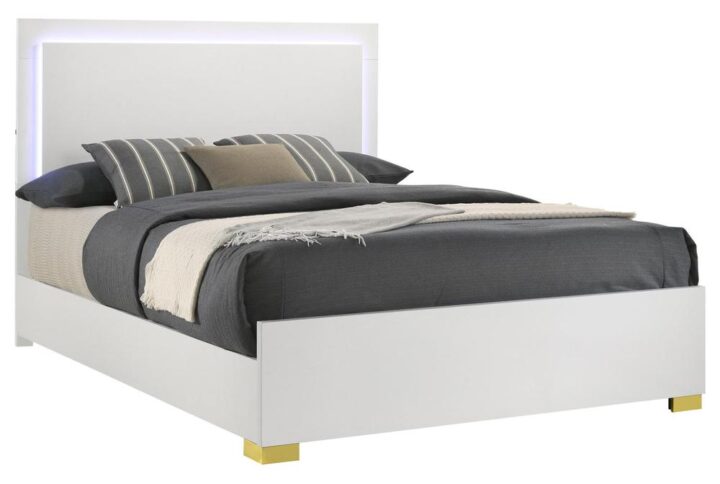 Explore the possibilities of modern features that render this chic bed a haven for relaxation and a comfy place to sleep and lounge. A stylish yet minimalist design feature is perfect for anchoring your contemporary bedroom. Assembled of wood products and melamine laminate